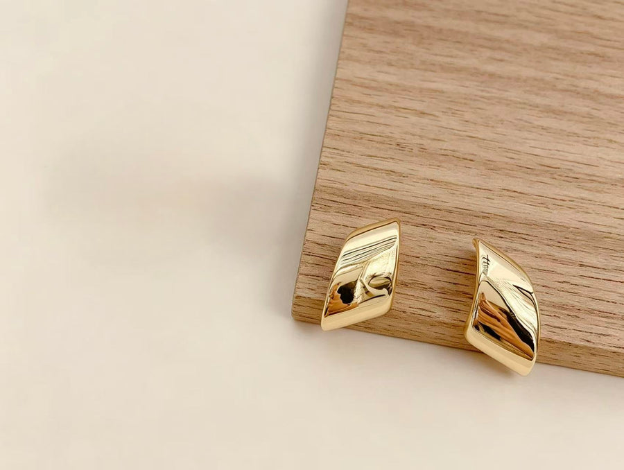 Anti-Tarnish Premium Jewelry