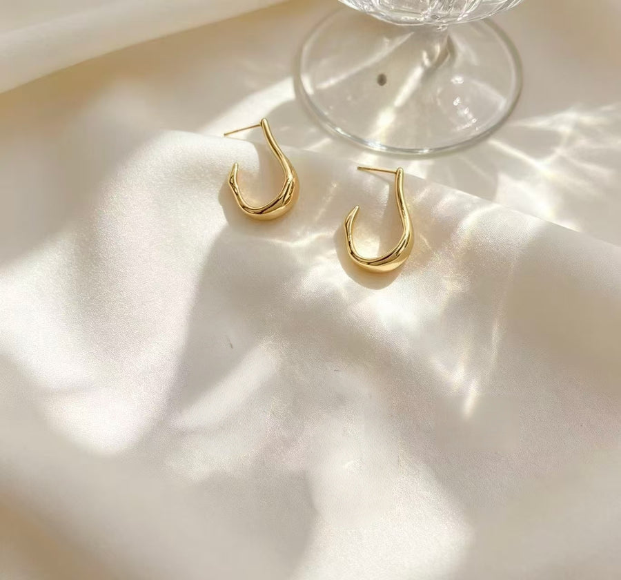 Anti-Tarnish Premium Jewelry